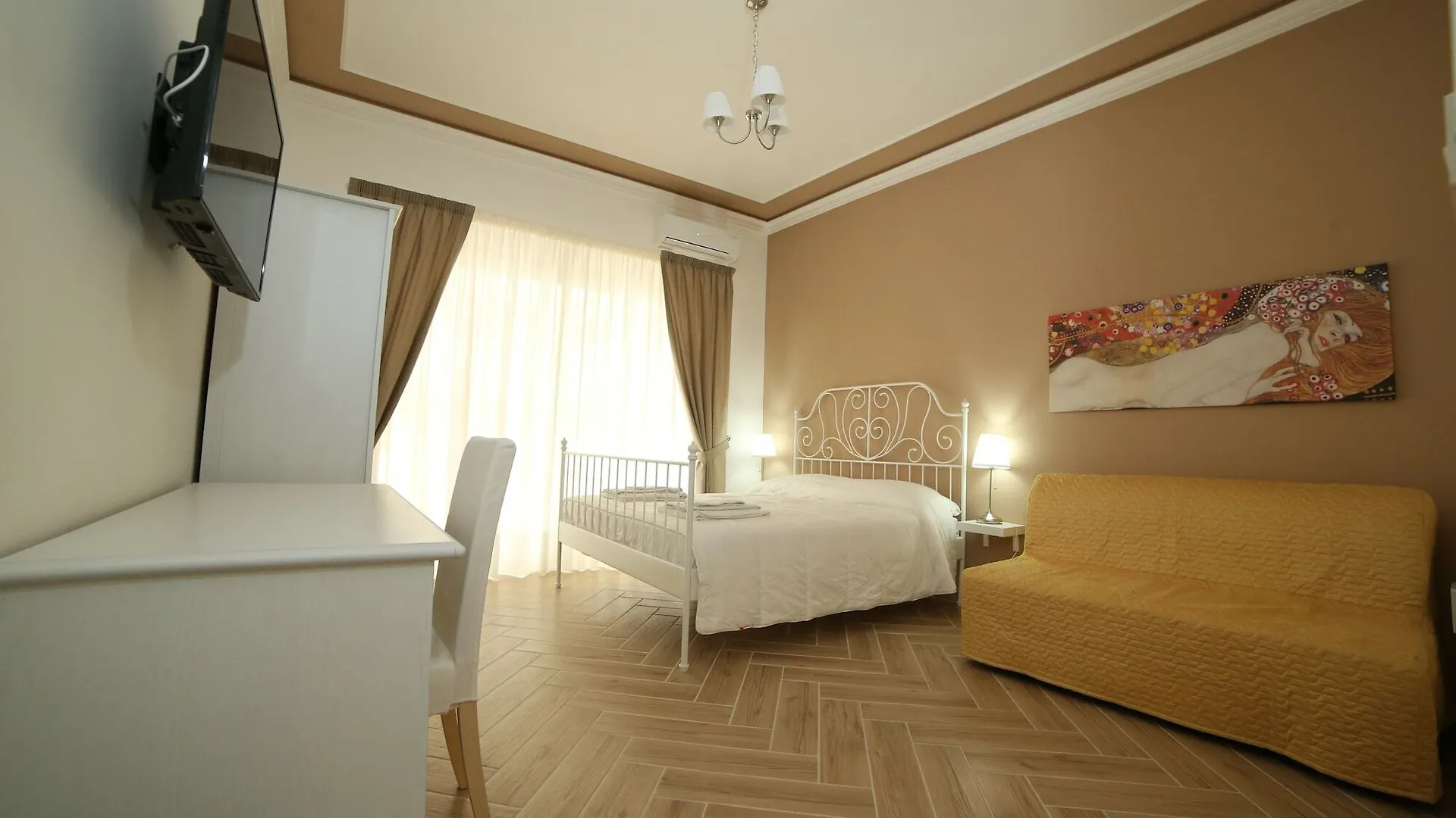 Antichi Soffitti Bed & Breakfast Catania 2*,  Italy